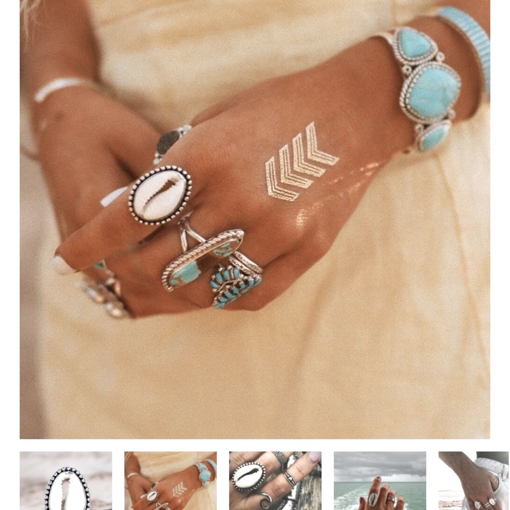 Cowrie Ring🪼